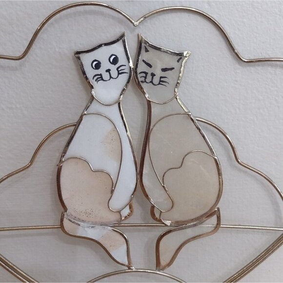 Vintage Capiz Shell Sitting Pair Of Cats Kittens Sun Catcher Gold Wire Heart - Picture 3 of 8